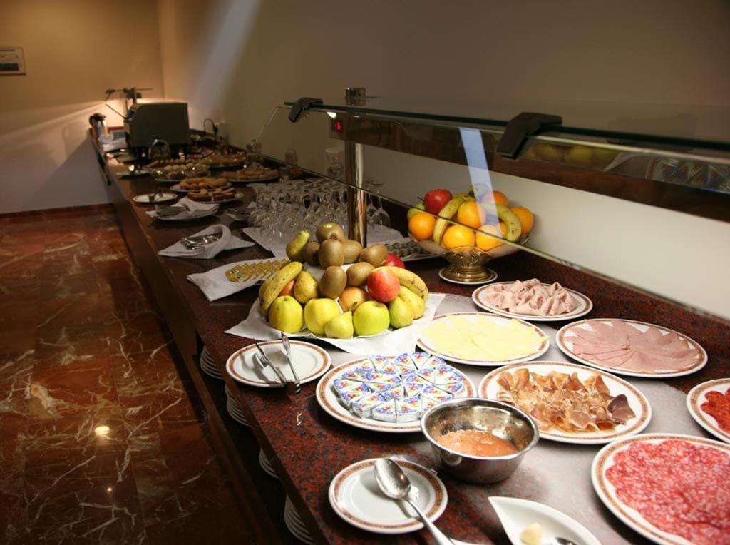 Tch Hotel Lorquí Zewnętrze zdjęcie